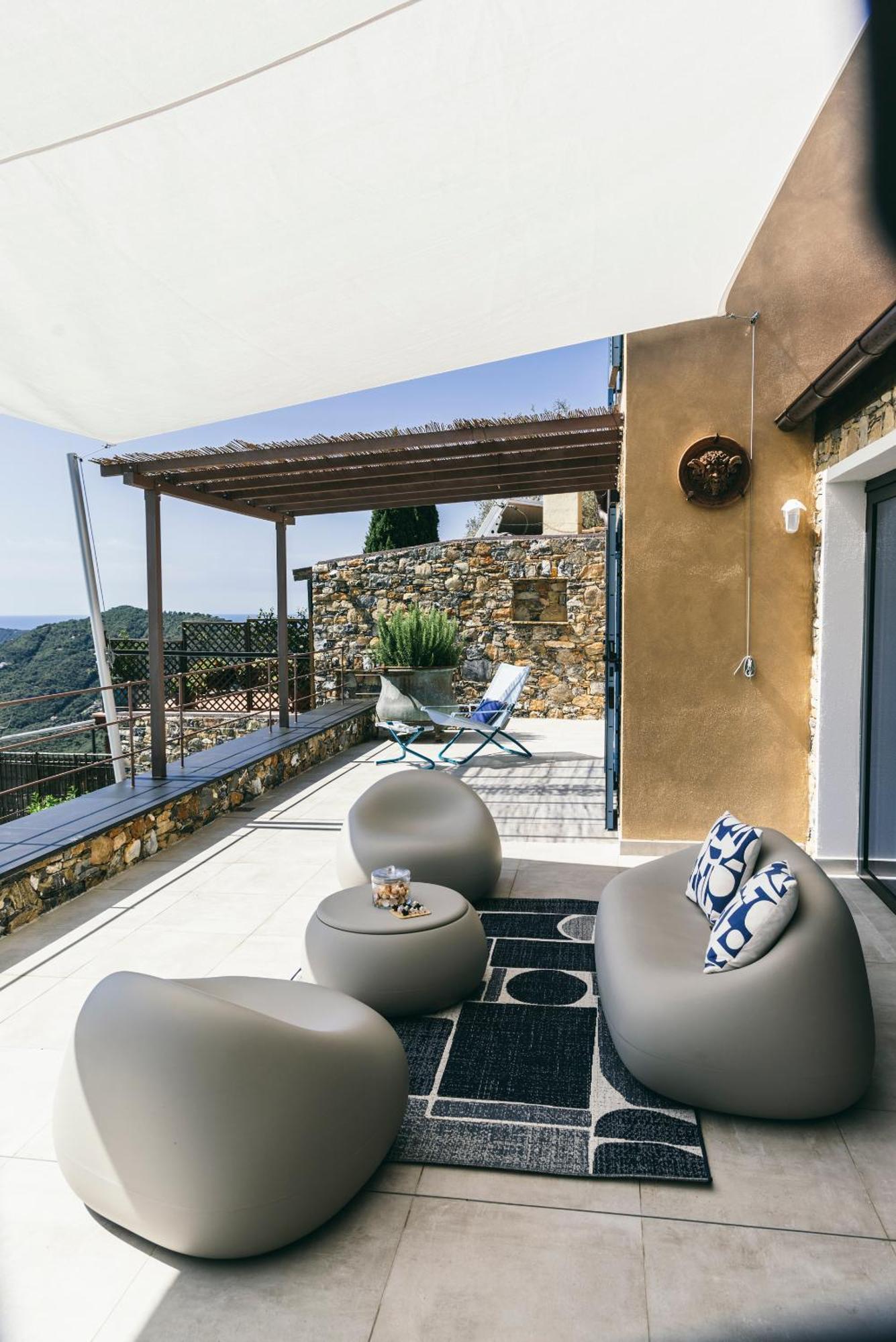 Bluvari' Charming House *
