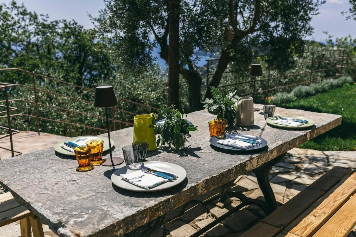 Bluvari' Charming House Villa *