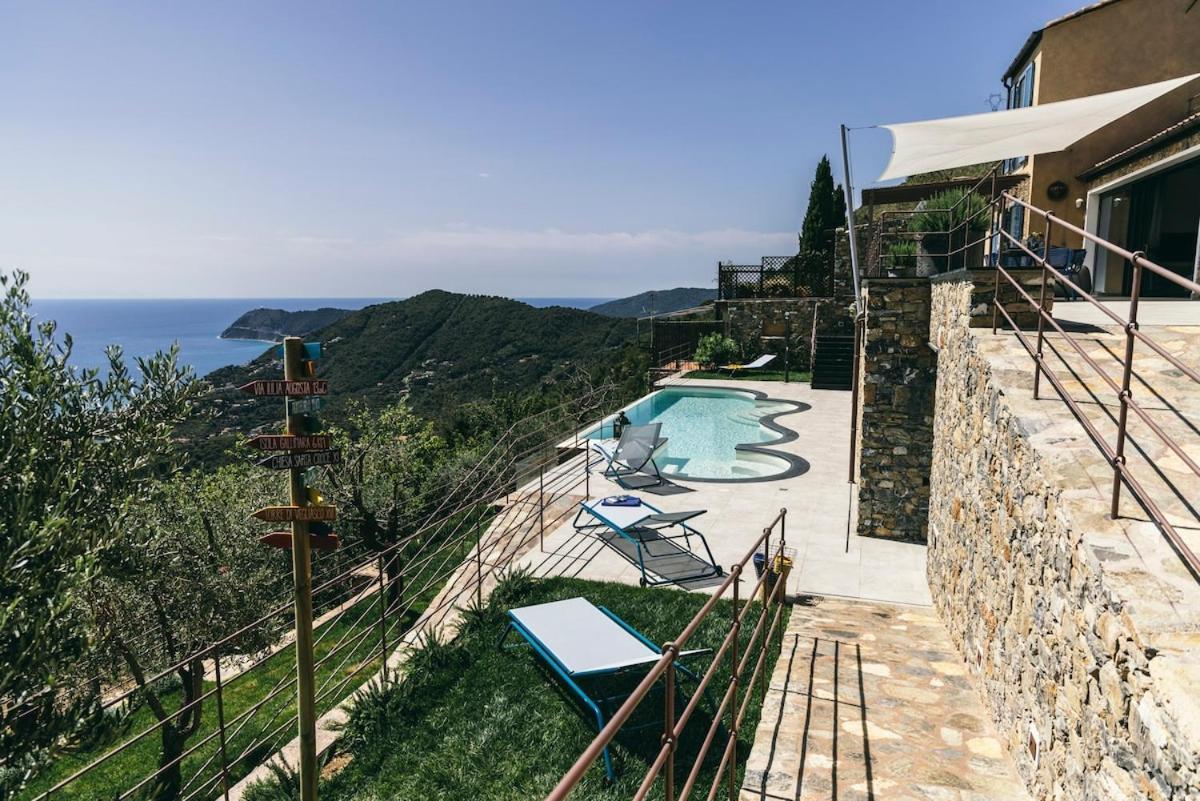 Bluvari' Charming House Villa Alassio