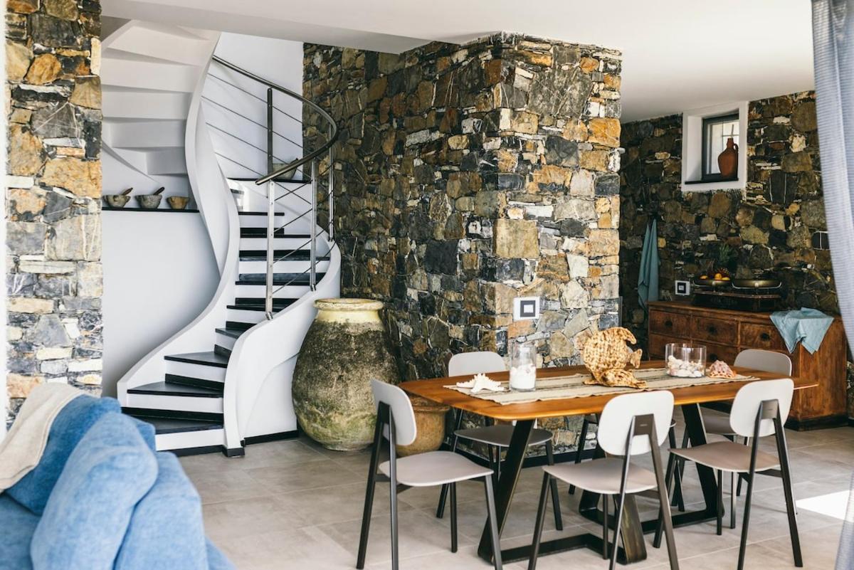Villa Bluvari' Charming House